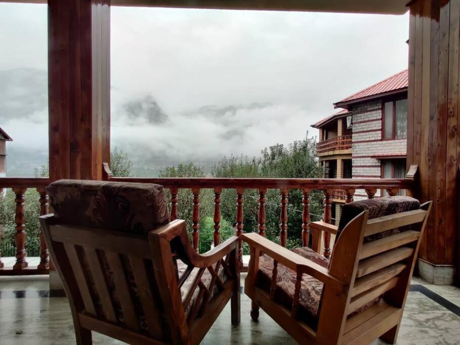 Aroma Taru Villa / Cottage ,Manali Kültér fotó