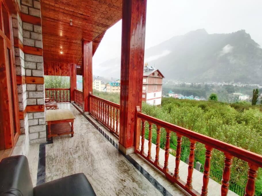Aroma Taru Villa / Cottage ,Manali Kültér fotó