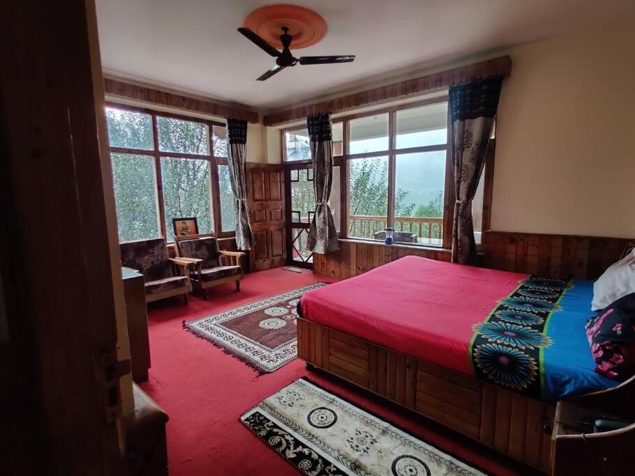 Aroma Taru Villa / Cottage ,Manali Kültér fotó