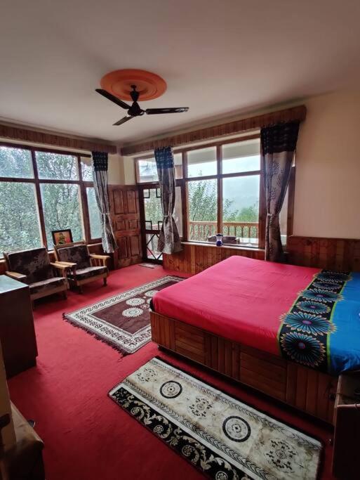 Aroma Taru Villa / Cottage ,Manali Kültér fotó